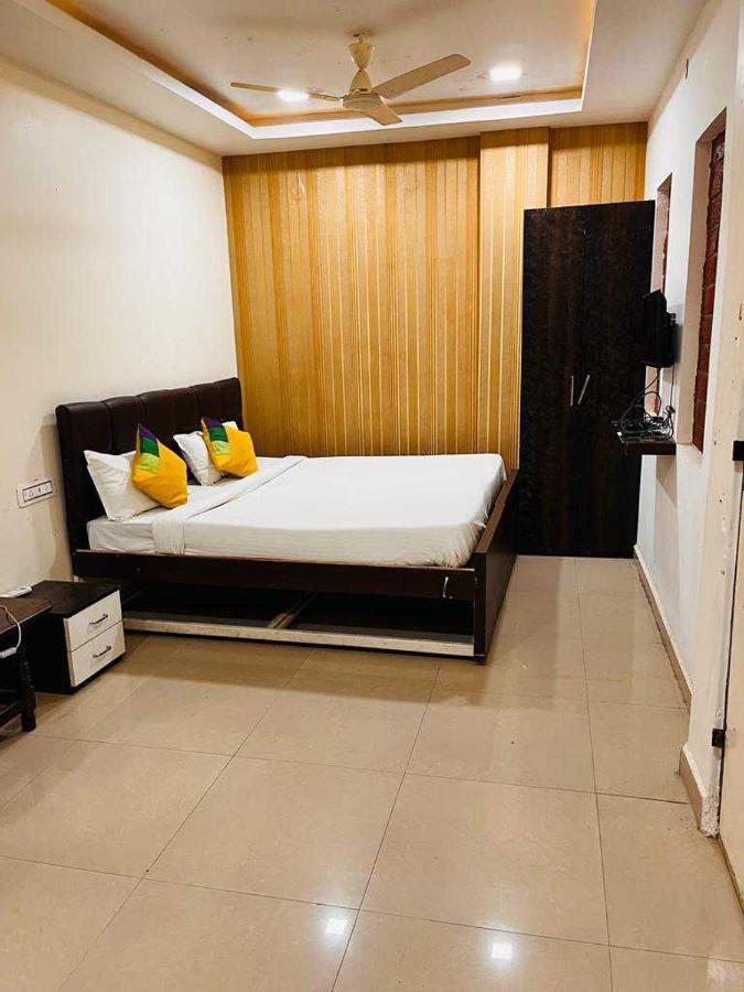 Oyo Hotel Happy Homes Бхопал Екстер'єр фото