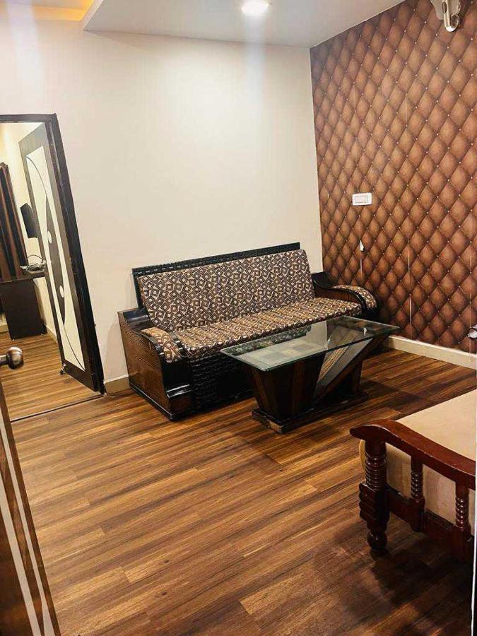 Oyo Hotel Happy Homes Бхопал Екстер'єр фото